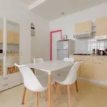 ++++ 70m2 Avec Balcon, à 200 M Et Rue Piétonne à 300 M ++++ Apartamento