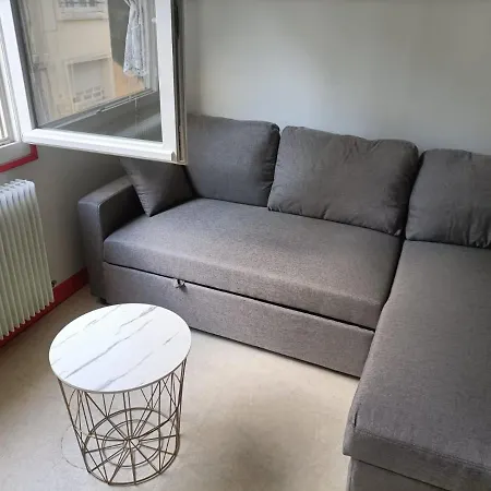Apartman ++++ 70m2 Avec Balcon, A 200 M Et Rue Pietonne A 300 M ++++ *