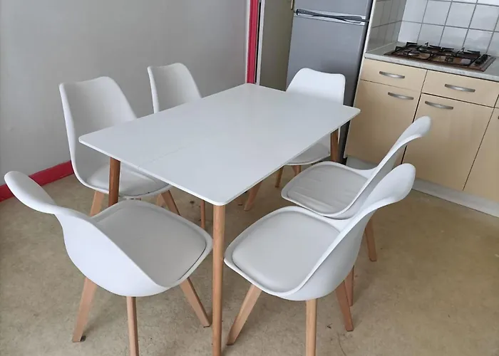 ++++ 70m2 Avec Balcon, A 200 M Et Rue Pietonne A 300 M ++++ Apartman Berck