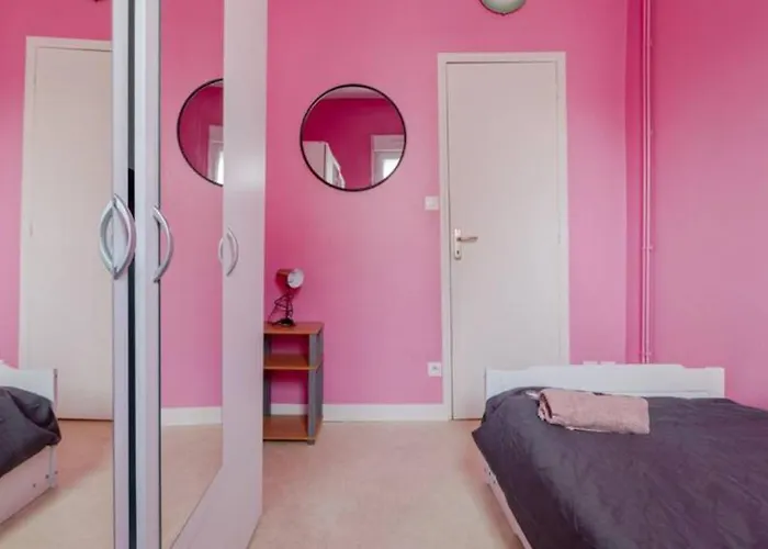 ++++ 70m2 Avec Balcon, A 200 M Et Rue Pietonne A 300 M ++++ Berck